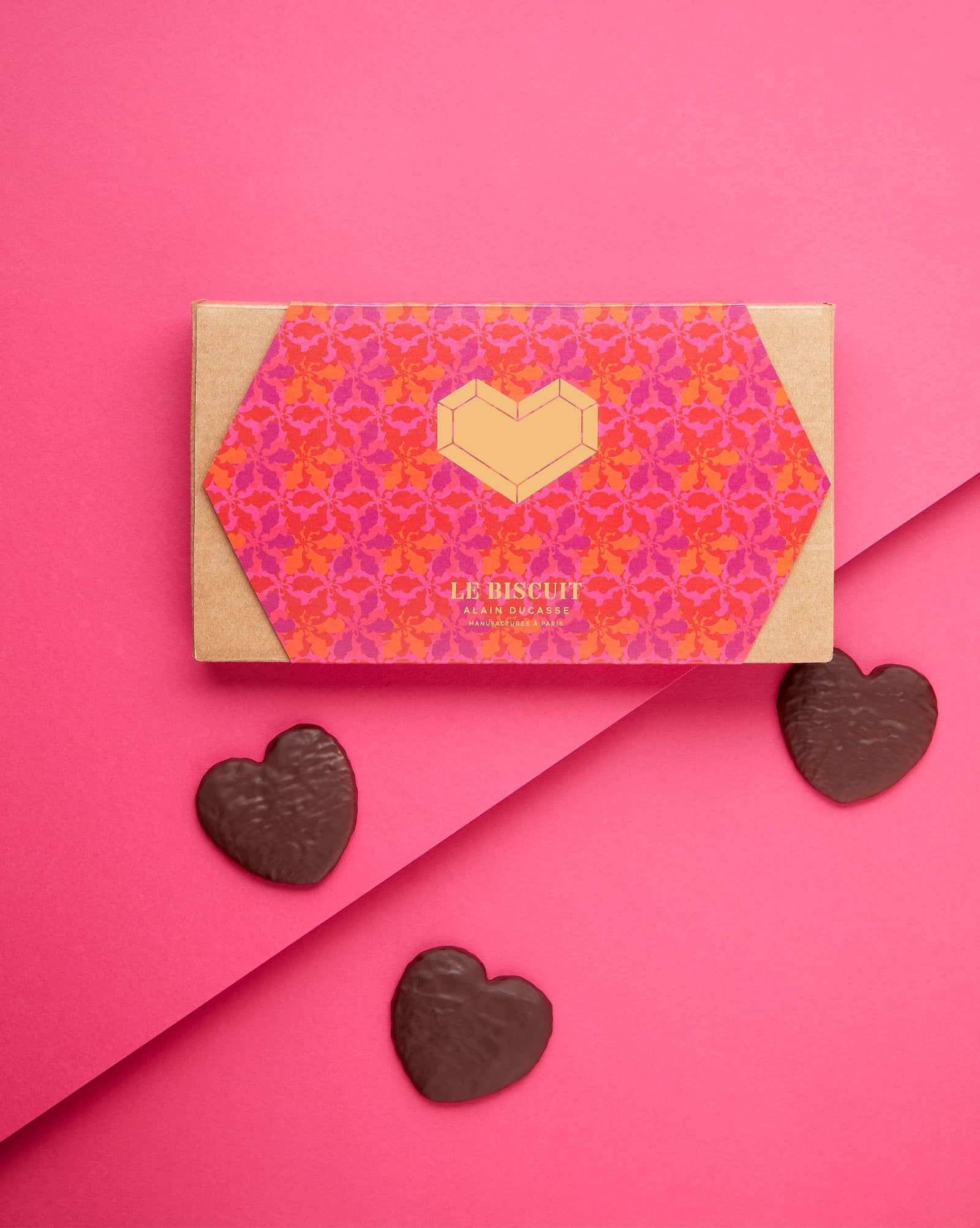 Heart biscuits box